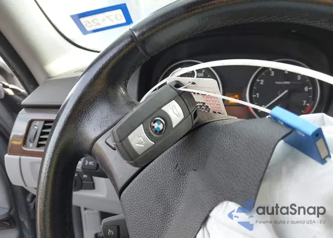 2011 BMW 328I z USA, uszkodzony, nr VIN WBAPH7C56BE681422